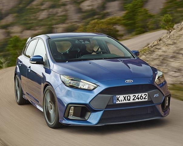 Serienmäßig 350 PS stark: Ken Block lässt den neuen Ford Focus RS in Goodwood erstmals von der Leine